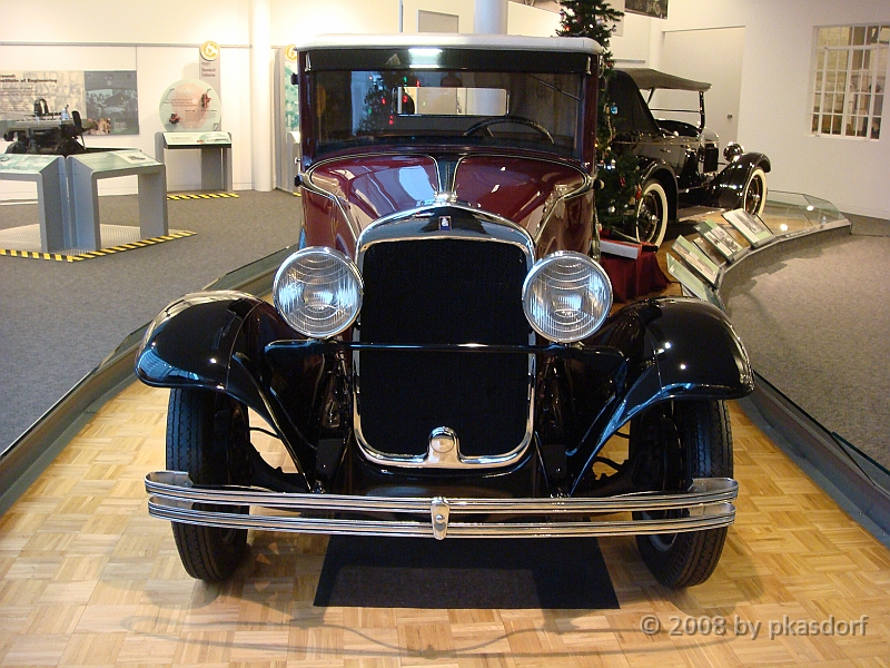 033 Walter P Chrysler Museum [2008 Dec 13].JPG - Scenes from the Wallter P Chrysler Museum in Auburn Hills, Michigan.